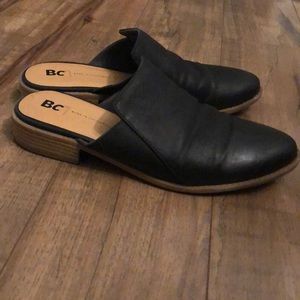 Black vegan leather mules